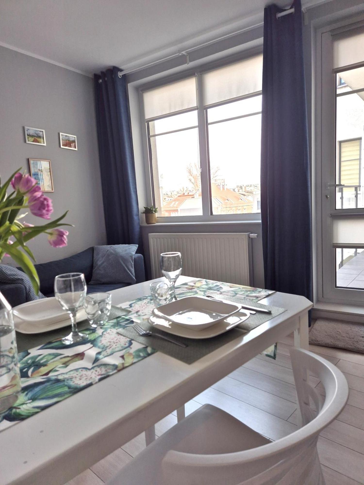 Elegant & Cosy Appartement Wrocław Buitenkant foto